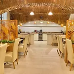 Liliova Old Town 4*