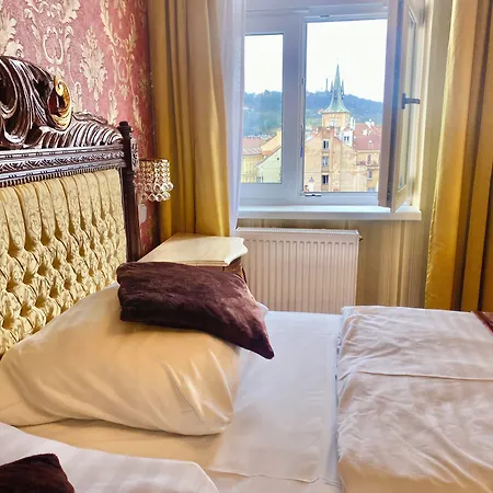 Hotel Liliova Old Town 4*