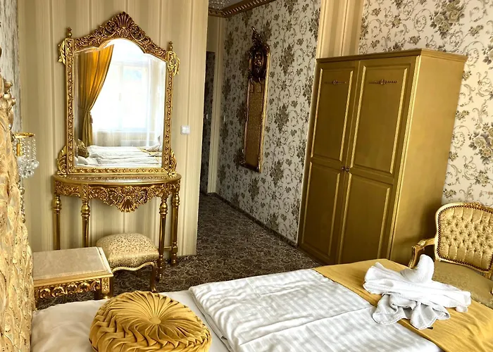 Otel Liliova Old Town