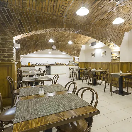 Liliova Old Town فندق