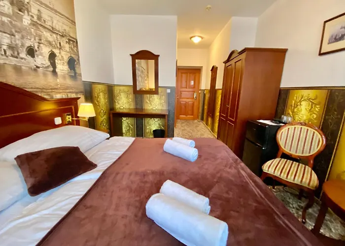 Otel Liliova Old Town 4*