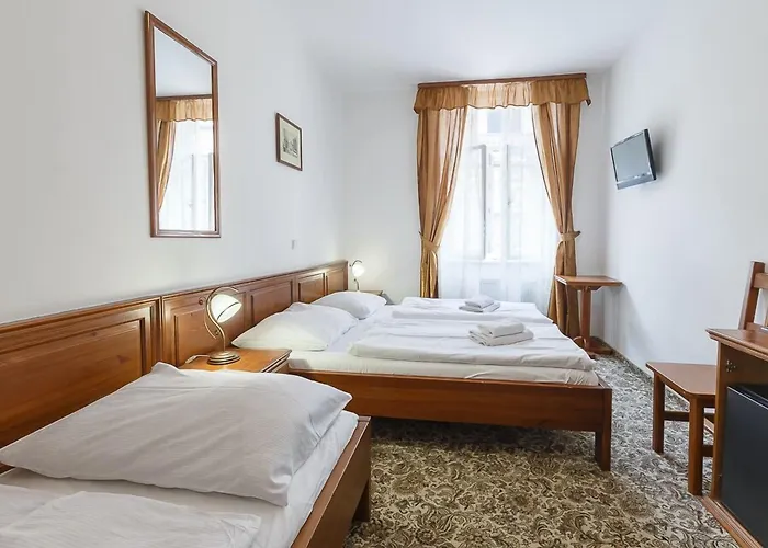 Otel Liliova Old Town 4*
