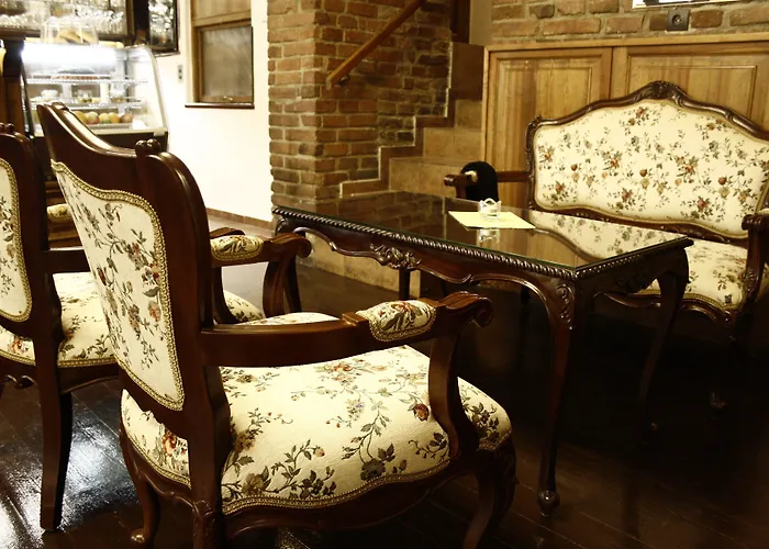 Liliova Old Town Otel
